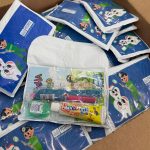 Alunos da rede municipal de Balneário Piçarras recebem kits de higiene bucal por meio do Programa Saúde na Escola