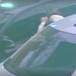 [VÍDEO] Criminosos são gravados por câmeras de vigilância durante arrombamento de carro na frente de imobiliária